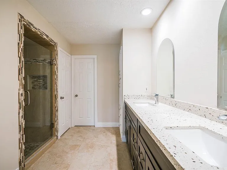 21203 Park Brook Dr — Photo 25