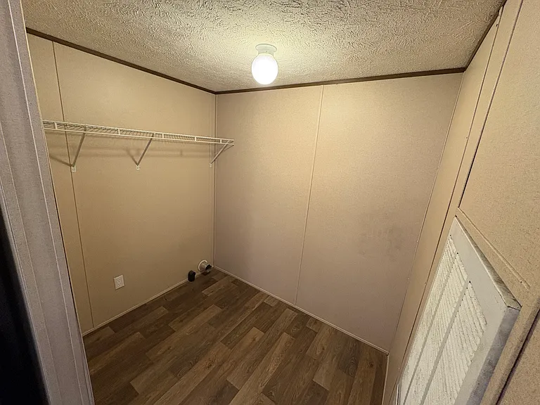Rose City Estates — Photo 15