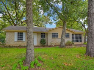 500 Alaska St, Arlington, TX 76011