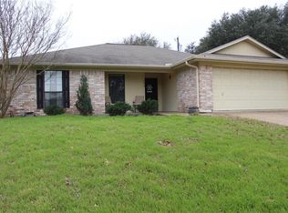 244 Cross Country Dr, Hewitt, TX 76643