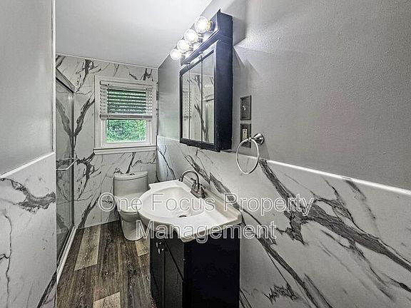 4th image of 515 E 2nd Ave APT 3