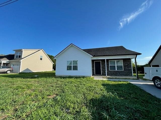 1st image of 1523 Gambill Wood Dr