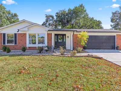 25 Lakemont Dr, Saint Charles, MO, 63304