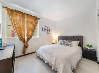 7225 N Cedar Rd #VG1, Van Nuys, CA 91405