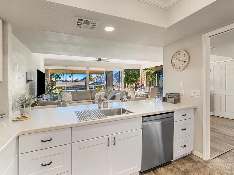 48910 Phlox Pl — Photo 11