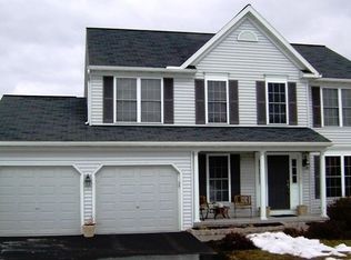 5 Kantner Ln S, Shillington, PA 19607
