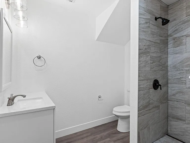 2815 W 52nd Ave — Photo 21