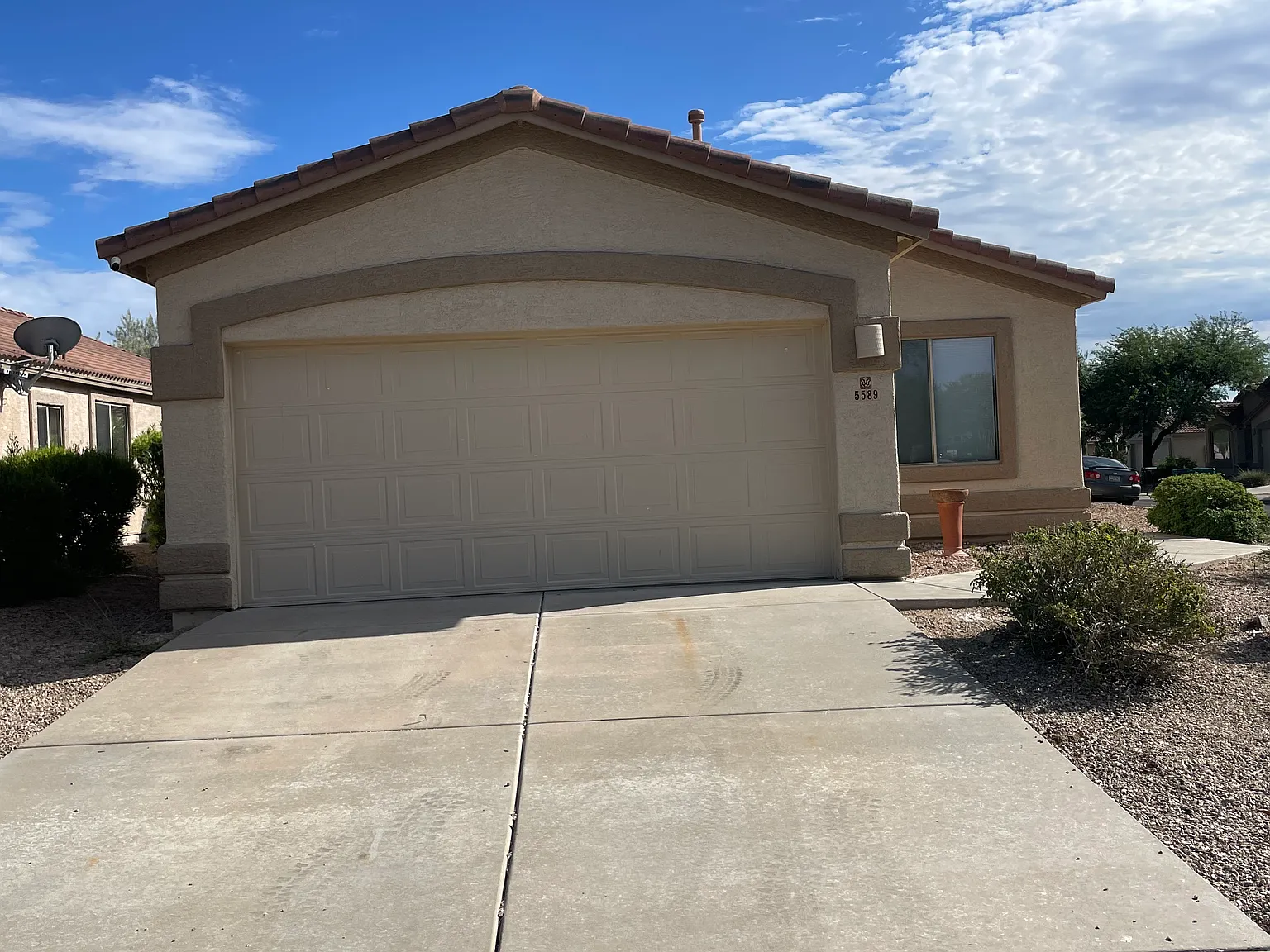 3 bed, 1502 sqft, $1,900 — Photo 1