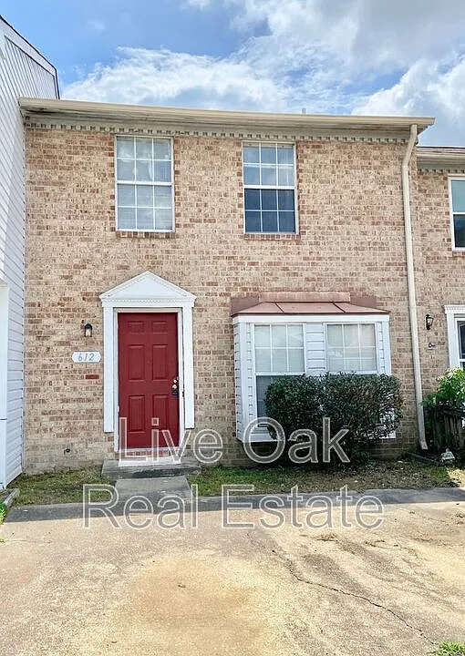 612 Cedar Springs Ct