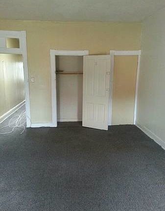 3rd image of 1229 E Lanvale St