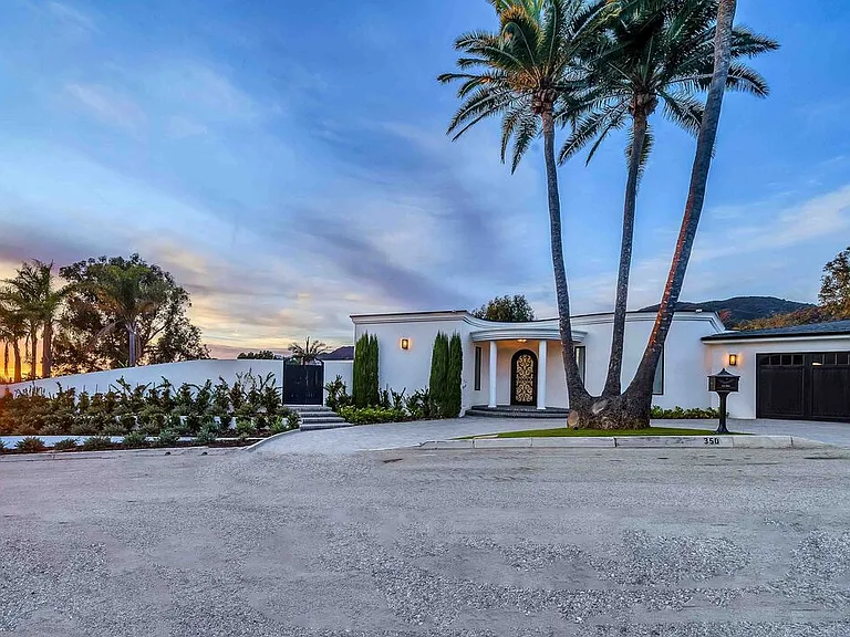 350 Bellino Dr — Photo 25