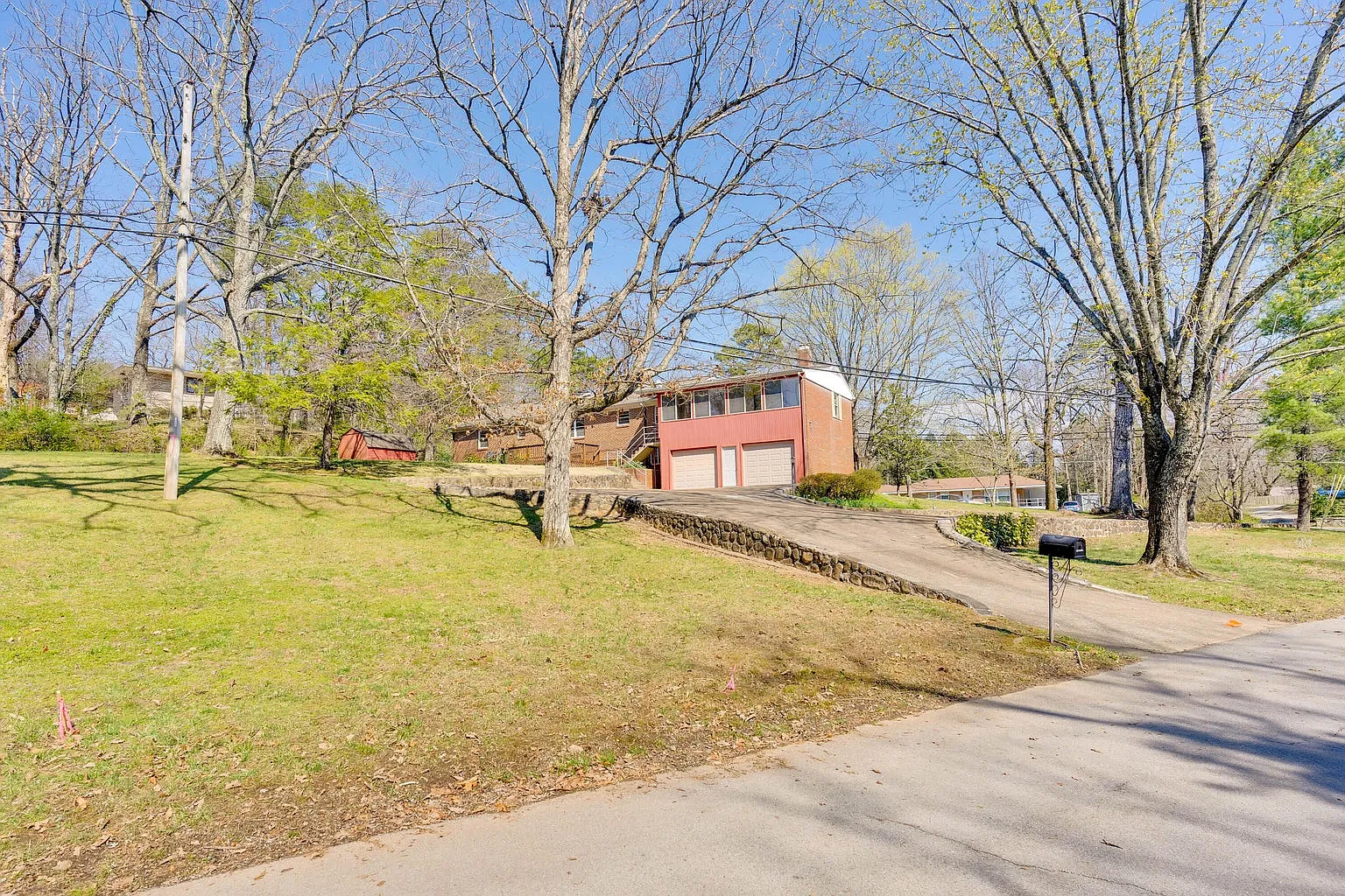 3 bed, 2181 sqft, $3,200 — Photo 3