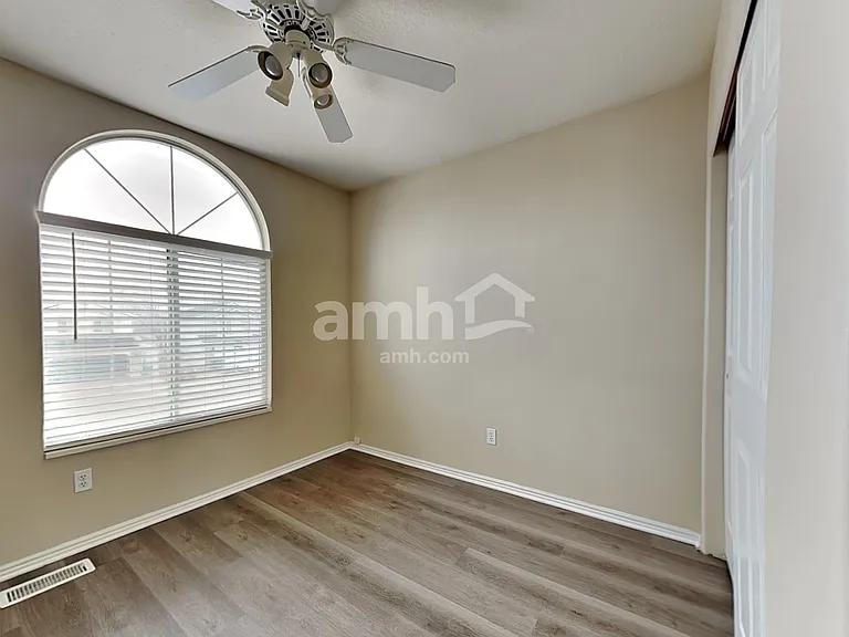 4154 S Westlake Dr — Photo 17