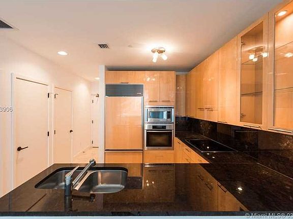 4th image of 6799 Collins Ave APT 109