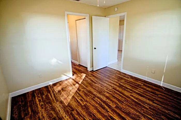 2418 Mary Jewett Cir — Photo 18