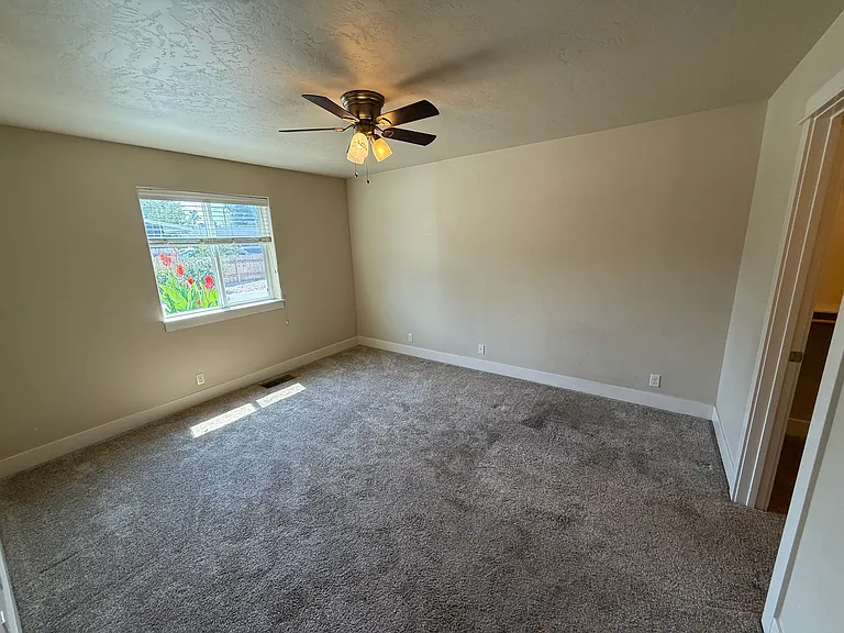 2652 N Maple Grove Rd — Photo 6