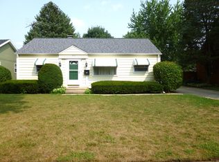 304 S May St, Joliet, IL 60436