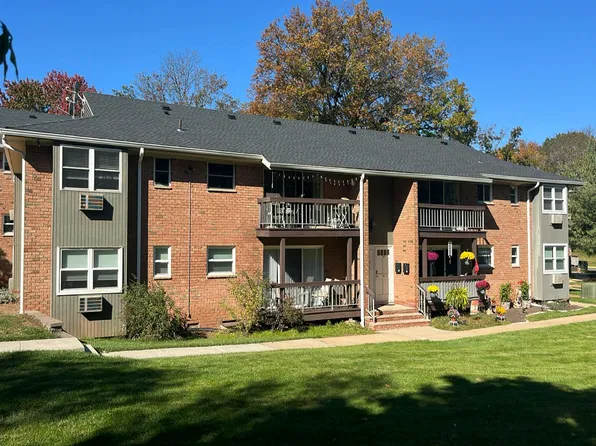 16 Deanna Dr APT 30, Hillsborough, NJ 08844