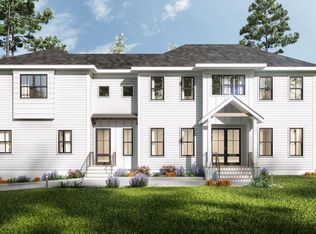 68 Freemont St, Lexington, MA 02421