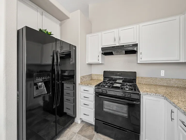 9588 Ensworth St — Photo 22
