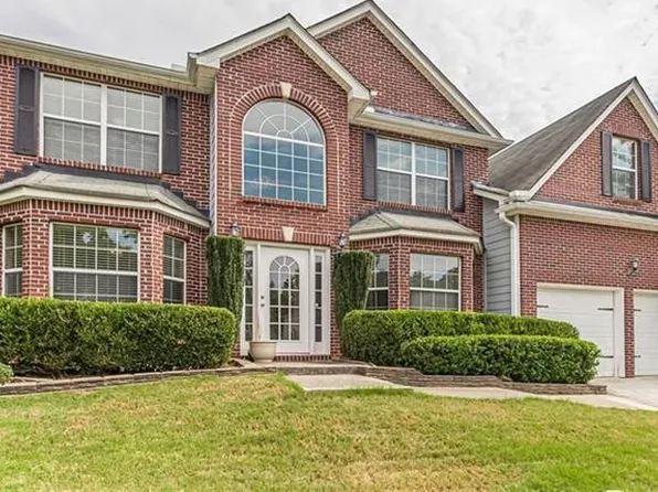 743 Pine Bark Rd, Stone Mountain, GA 30087