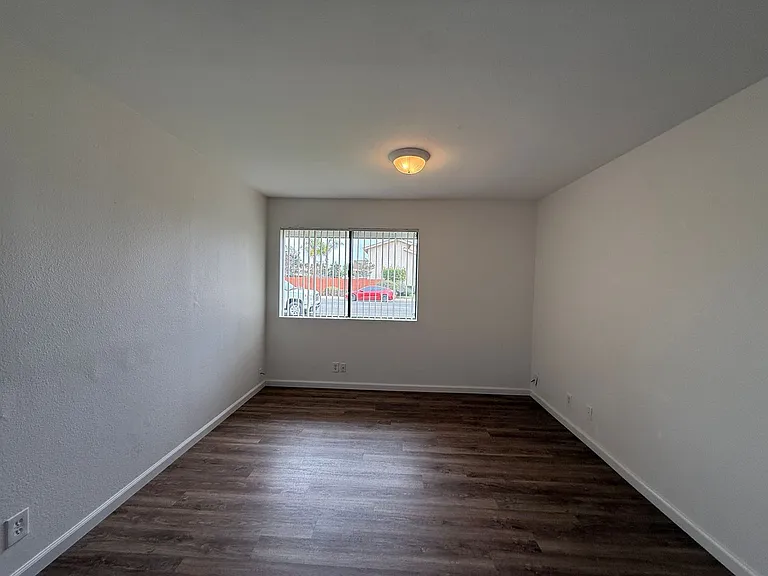 1693 E Alvin Ave — Photo 37