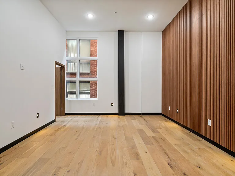 212 Church St #4 — Photo 9