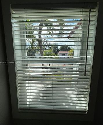 5th image of 51 Montilla Ave