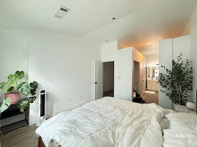 7003 Rodling Dr #B — Photo 11