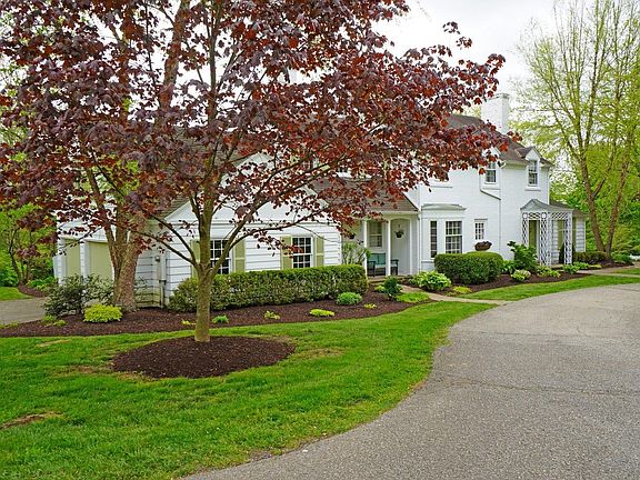 3rd image of 5750 Drewry Farm Ln