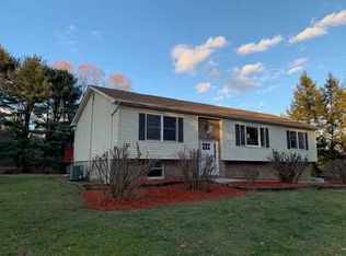 285 Diddell Rd, Poughkeepsie, NY 12603