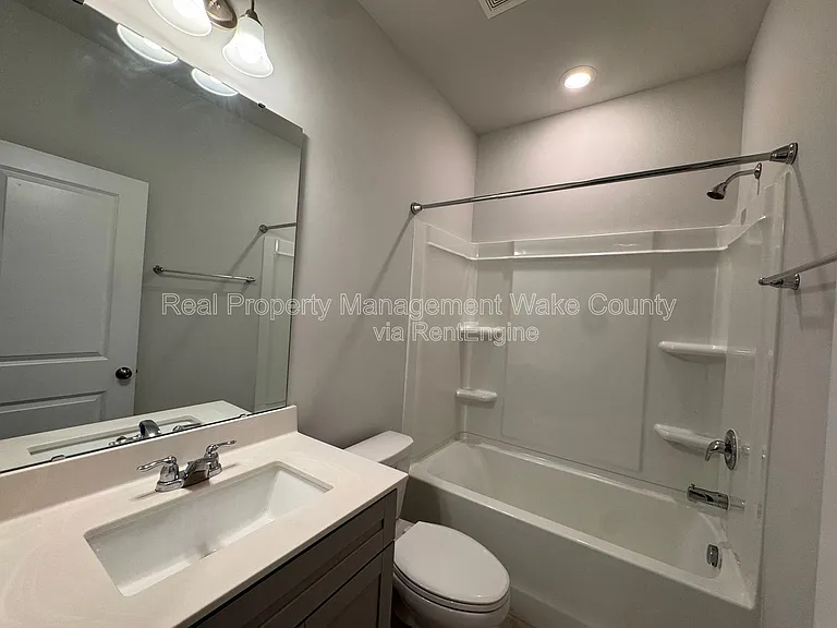 410 Odham Ln — Photo 20