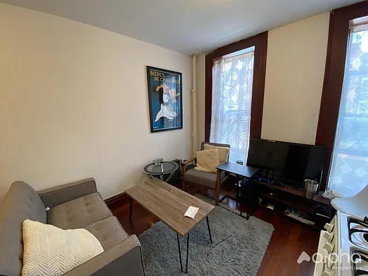 Rented by Alpha Properties NYC I LLC | media 22