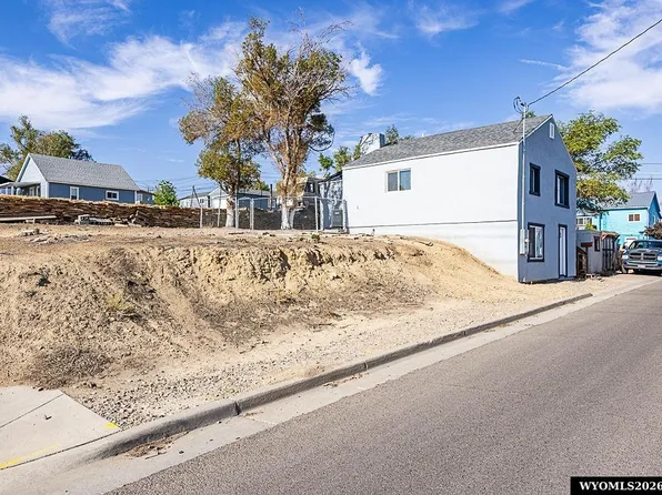 1316 Thorpe St, Rock Springs, WY 82901