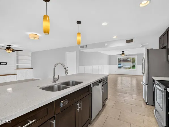 1885 E GENEVA Drive, Tempe, AZ 85282
