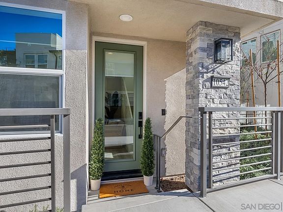 4th image of 10542 Coupland Way