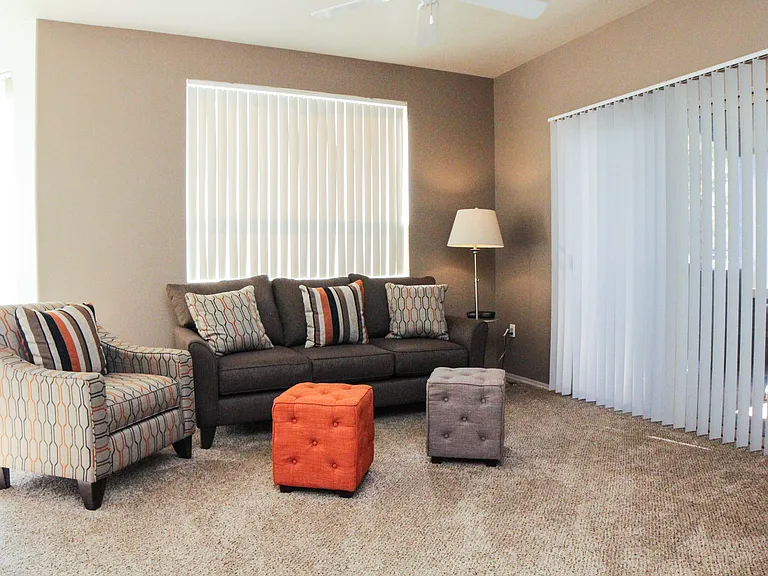 The Villas at Camelback Crossing — Photo 78