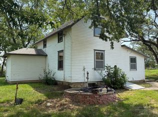 11323 SW 101st St, Auburn, KS 66402