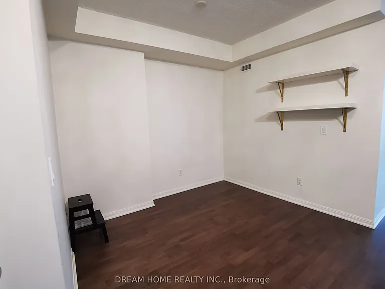 21 Grand Magazine St #420 — Photo 9