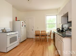 19 Trowbridge St #4F, Cambridge, MA 02138