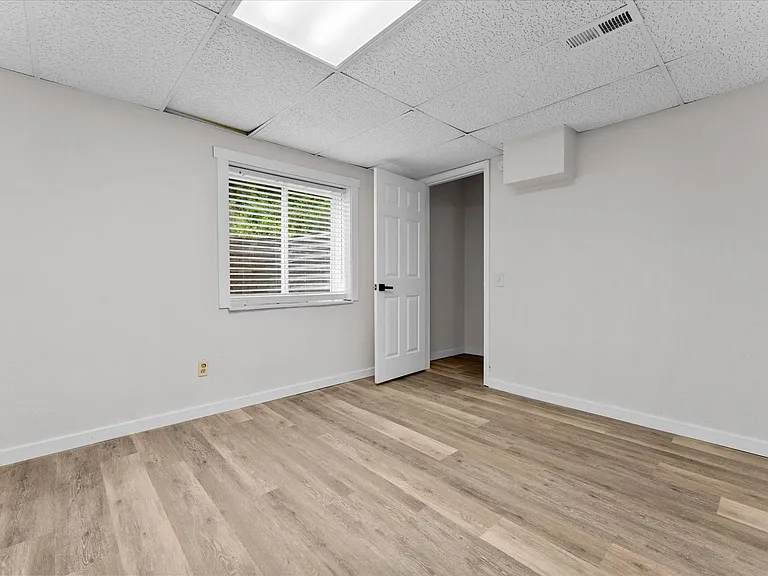 1102 Apache Dr — Photo 22