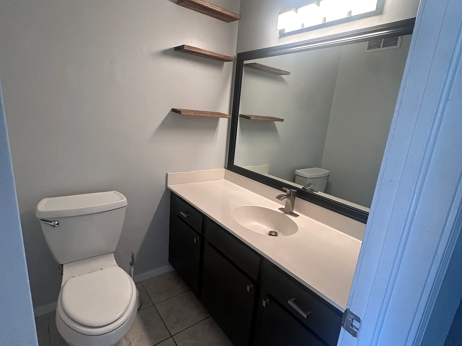3 bed, $1,575 — Photo 3