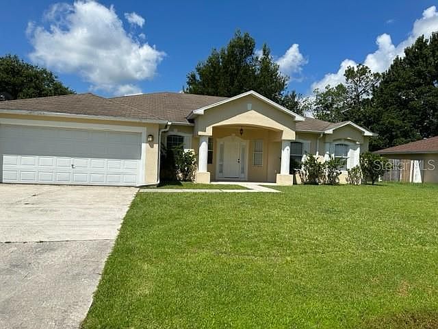 1st image of 30 Roxton Ln