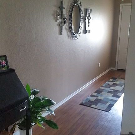 5th image of 2113 Madison Ct S