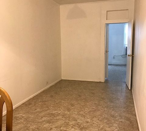 3rd image of 5-17 51st Ave #2R