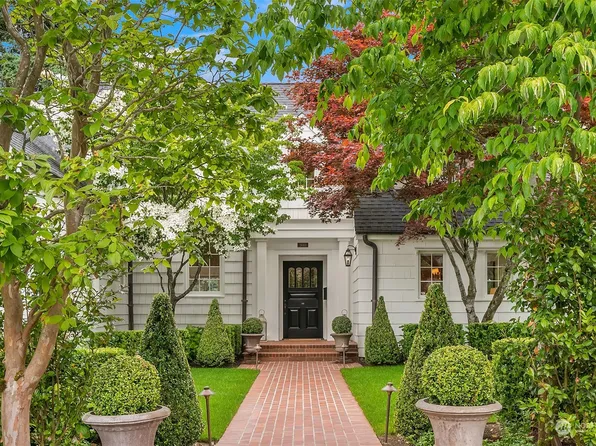 1440 Broadmoor Drive E, Seattle, WA 98112