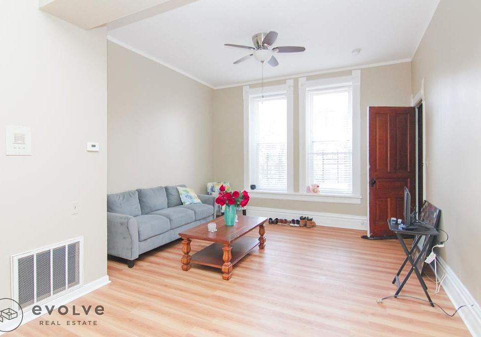1st image of 1947 N Bissell St APT 1M