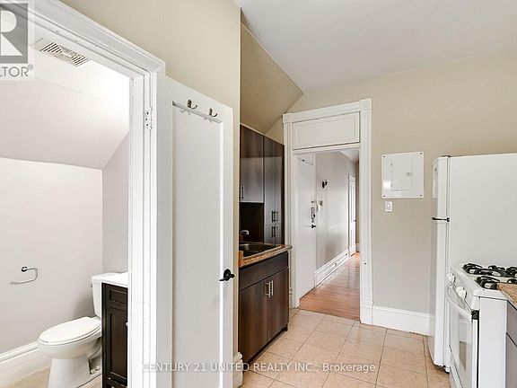 4th image of 337 Boler Rd #2