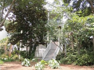 W Beach Ct, Folly beach, SC 29439