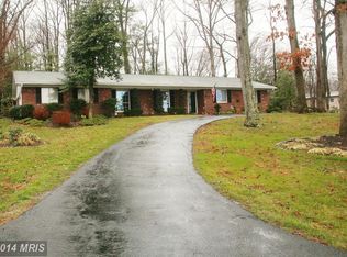 18506 Cabin Rd, Triangle, VA 22172